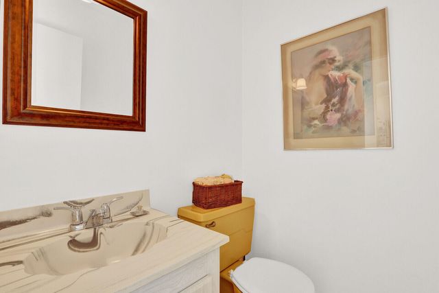 615 Laconia Circle A, Lake Worth, FL 33467