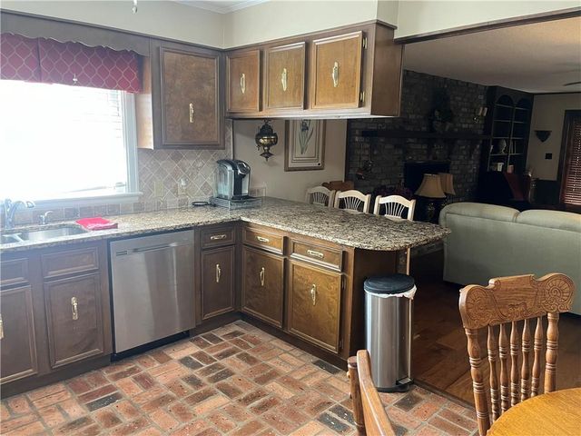 11475 Highway 43 N, Axis, AL 36505