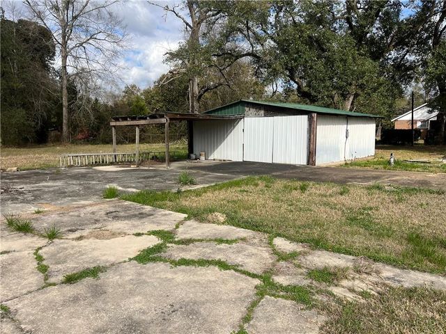 11475 Highway 43 N, Axis, AL 36505