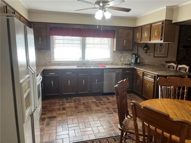 11475 Highway 43 N, Axis, AL 36505