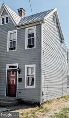124 WATER ST, Frederick, MD 21701