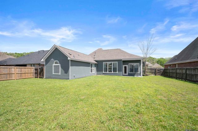 4077 Shady Ridge Ave, Zachary, LA 70791