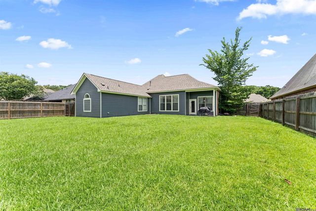 4077 Shady Ridge Ave, Zachary, LA 70791