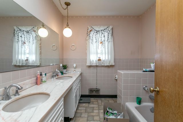 1541 MYRA ST, Moberly, MO 65270