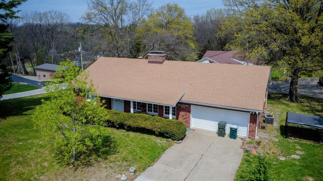 1541 MYRA ST, Moberly, MO 65270