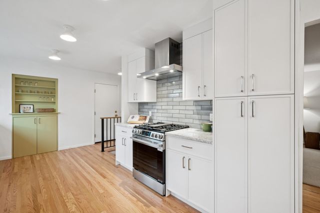 5422 Zara Ave, El Cerrito, CA 94530