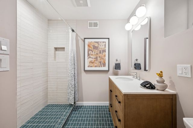 5422 Zara Ave, El Cerrito, CA 94530