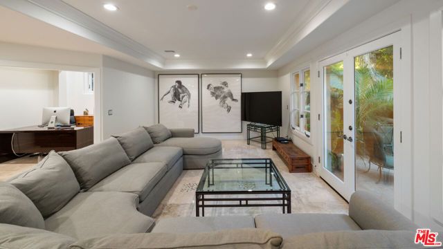 138 Voyage Mall, Marina Del Rey, CA 90292