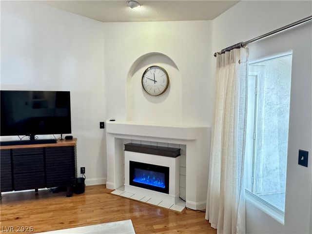 7652 Rolling View Drive 202, Las Vegas, NV 89149