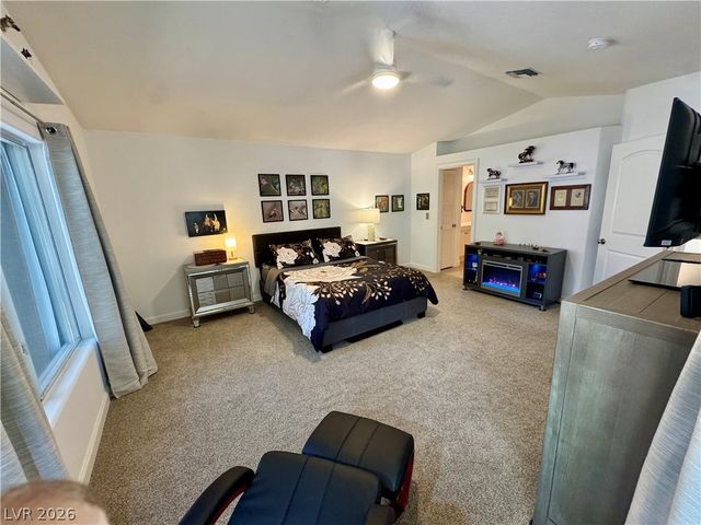 7652 Rolling View Drive 202, Las Vegas, NV 89149