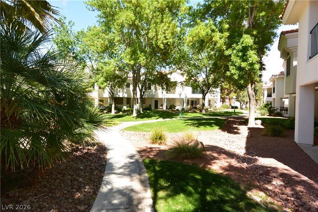 7652 Rolling View Drive 202, Las Vegas, NV 89149