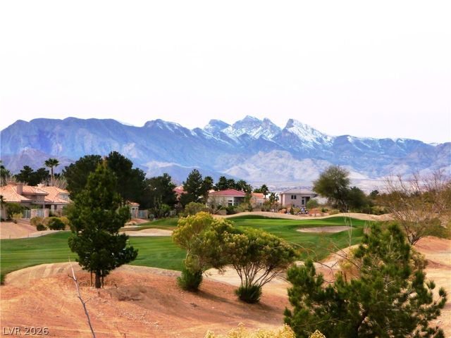 7652 Rolling View Drive 202, Las Vegas, NV 89149