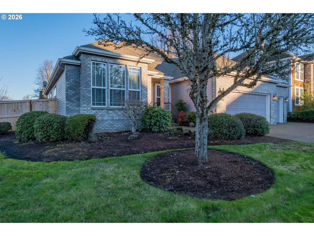 2463 Nw BROADWAY St, Albany, OR 97321