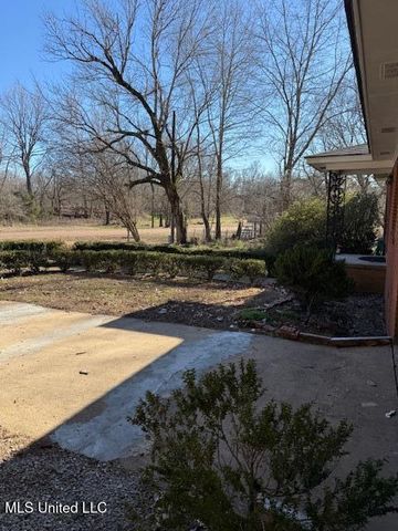 3652 S Old Hwy 7, Waterford, MS 38685