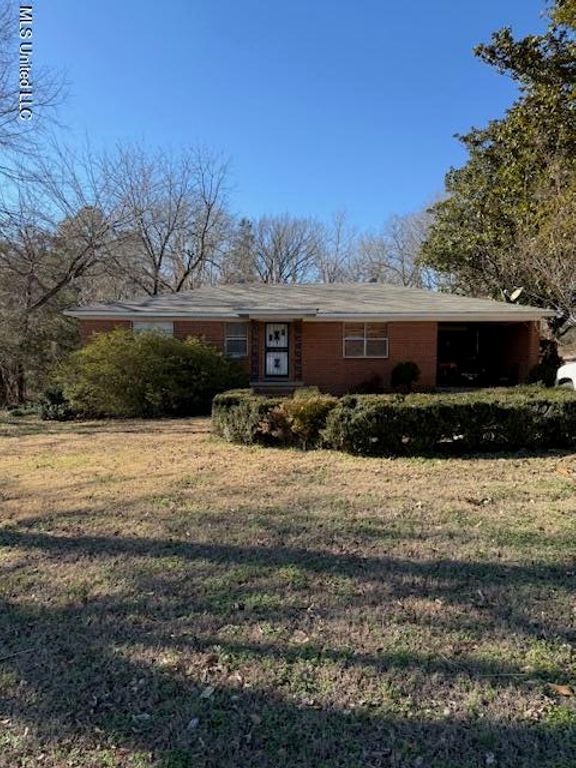 3652 S Old Hwy 7, Waterford, MS 38685