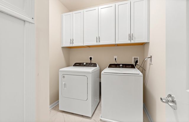 399 Neponset 402, Canton, MA 02021