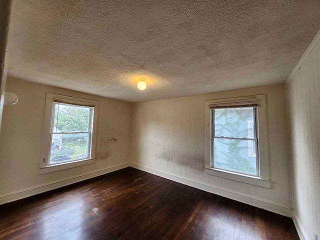 3426 Park Avenue, Kansas City, MO 64109