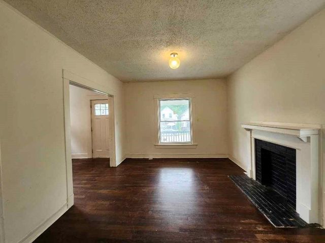 3426 Park Avenue, Kansas City, MO 64109