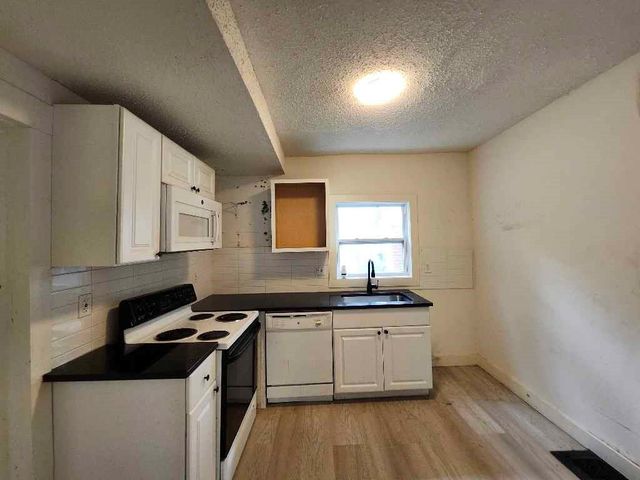 3426 Park Avenue, Kansas City, MO 64109