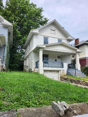 3426 Park Avenue, Kansas City, MO 64109