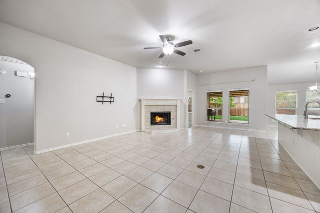 8100 Twin Oaks Drive, Mckinney, TX 75070