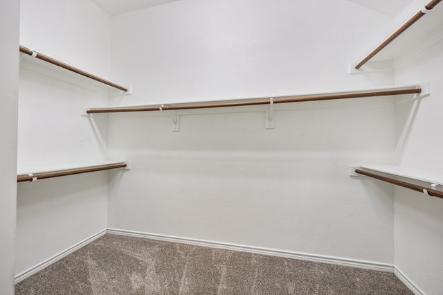 8100 Twin Oaks Drive, Mckinney, TX 75070