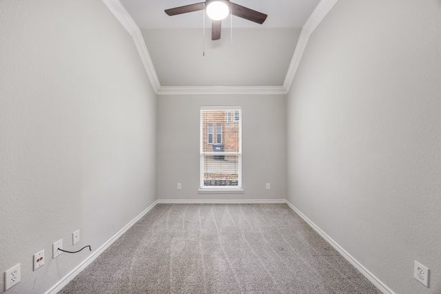 8100 Twin Oaks Drive, Mckinney, TX 75070