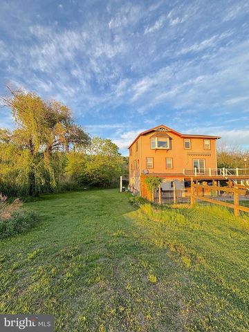 64 ISLAND ROAD, Bridgeport, NJ 08014