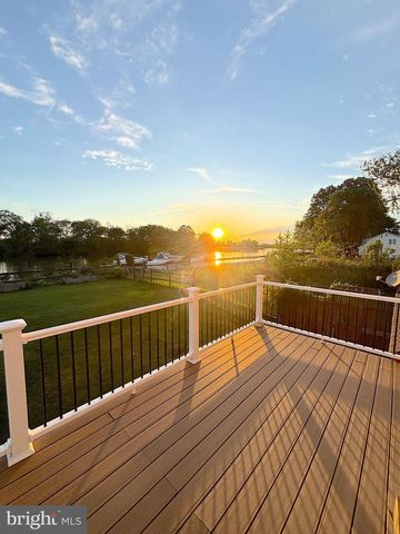 64 ISLAND ROAD, Bridgeport, NJ 08014