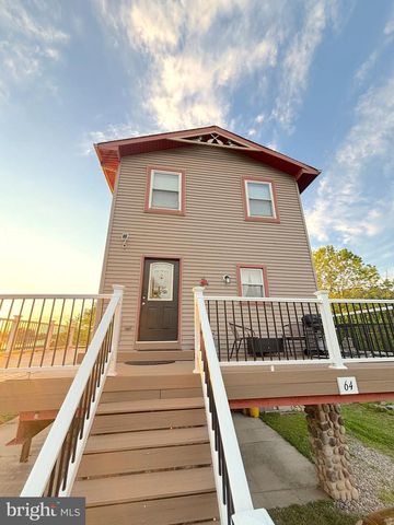 64 ISLAND ROAD, Bridgeport, NJ 08014