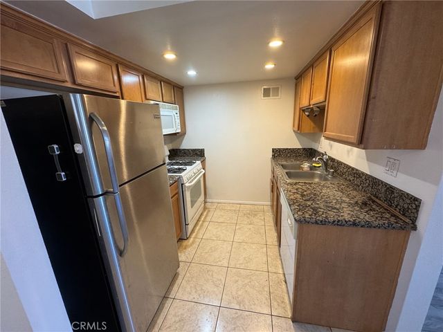 1305 Massachusetts 205, Riverside, CA 92507