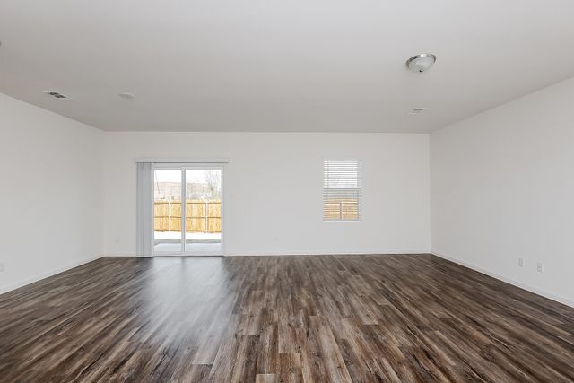 513 Scuttle Drive, Crowley, TX 76036