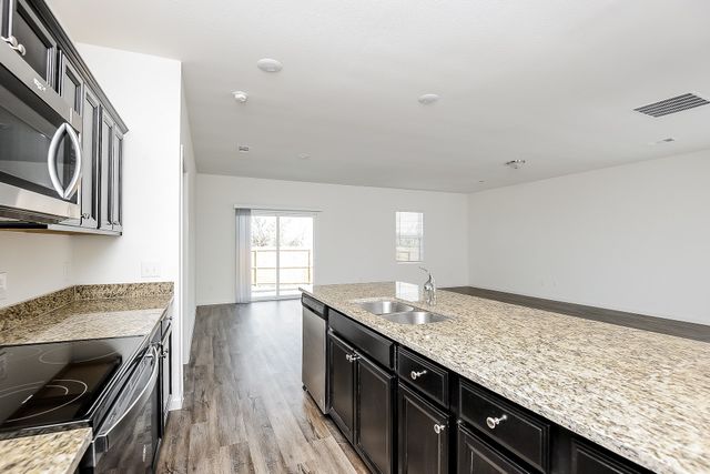 513 Scuttle Drive, Crowley, TX 76036