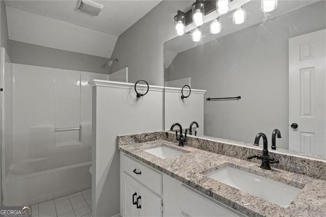 4165 Bridlegate Way, Snellville, GA 30039