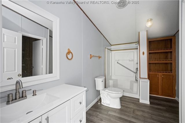 50 Tabor Drive, Chapmanville, WV 25508