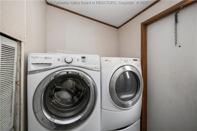 50 Tabor Drive, Chapmanville, WV 25508