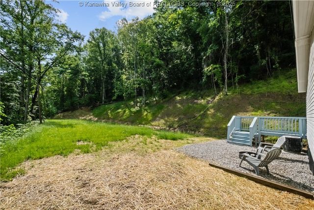 50 Tabor Drive, Chapmanville, WV 25508