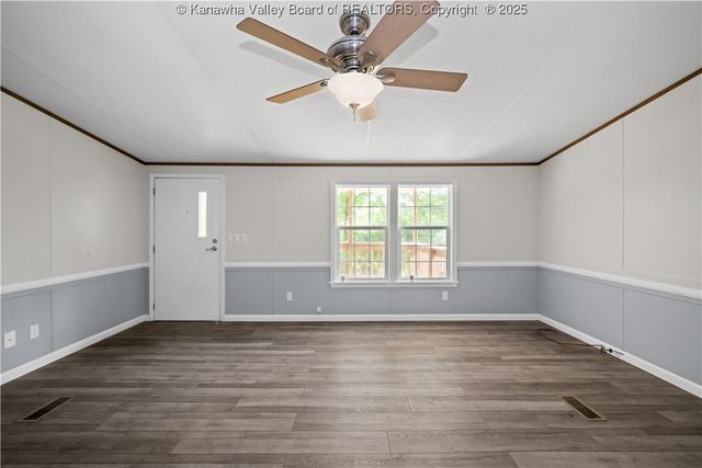 50 Tabor Drive, Chapmanville, WV 25508