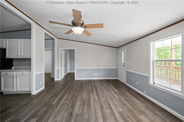 50 Tabor Drive, Chapmanville, WV 25508