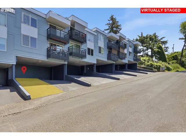 1300 Ne 68TH Ave 13, Portland, OR 97213