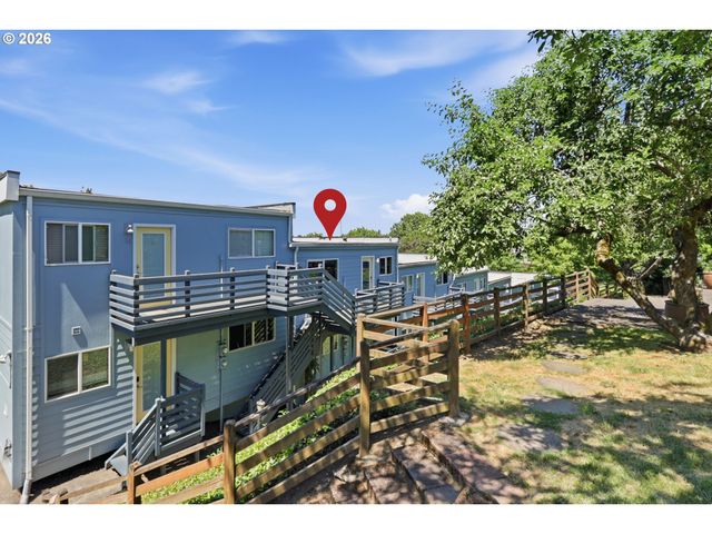 1300 Ne 68TH Ave 13, Portland, OR 97213