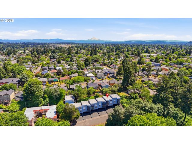 1300 Ne 68TH Ave 13, Portland, OR 97213