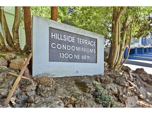 1300 Ne 68TH Ave 13, Portland, OR 97213