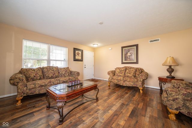 1247 Flint Court, Anderson, IN 46013