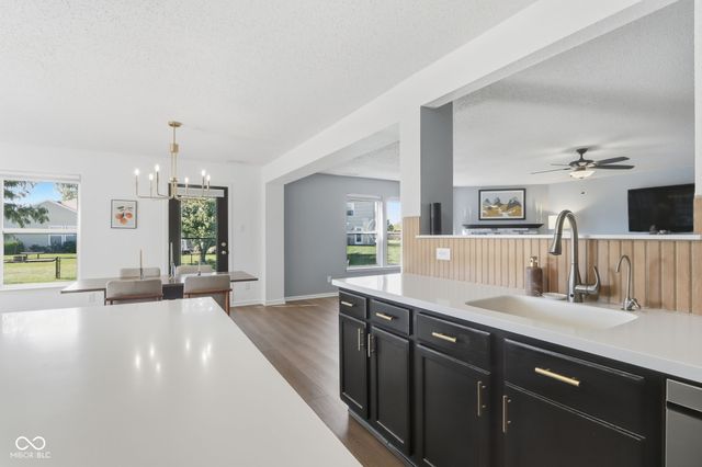 6615 Olive Branch Court, Indianapolis, IN 46237