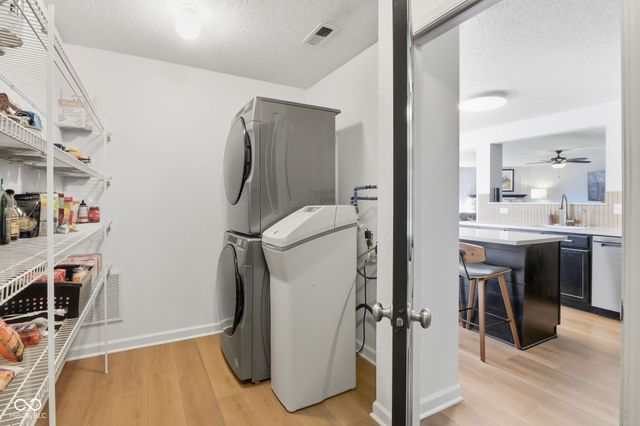 6615 Olive Branch Court, Indianapolis, IN 46237