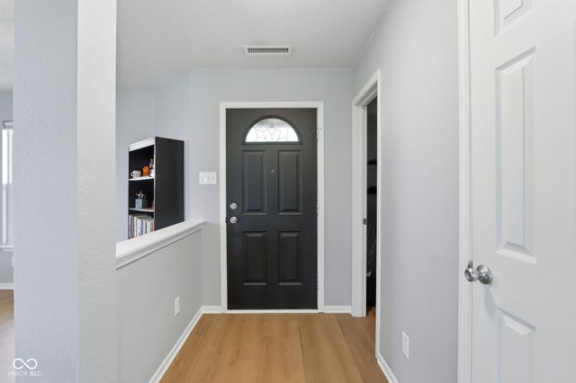 6615 Olive Branch Court, Indianapolis, IN 46237