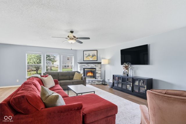 6615 Olive Branch Court, Indianapolis, IN 46237