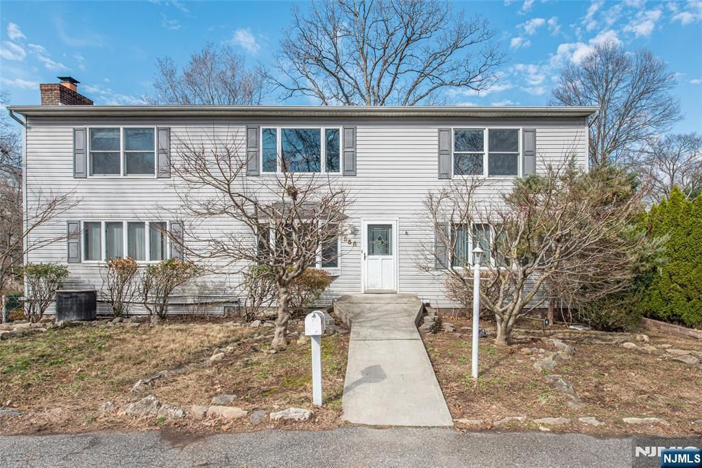 558 Beech Street, Twp Of Washington, NJ 07676