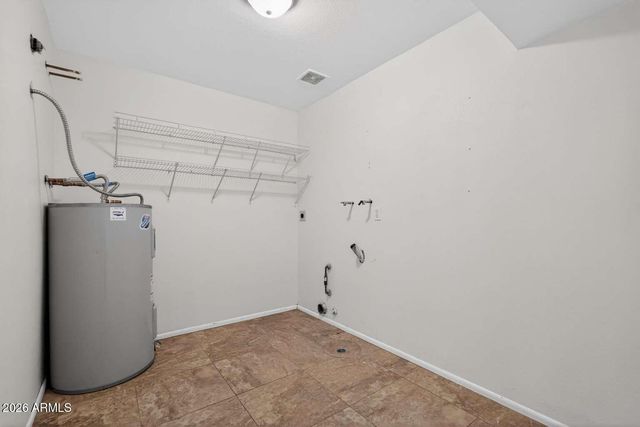 4752 W MCRAE Way, Glendale, AZ 85308